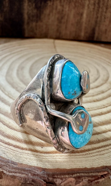 SLITHER ON Zuni Silver and Turquoise Ring • Size 11