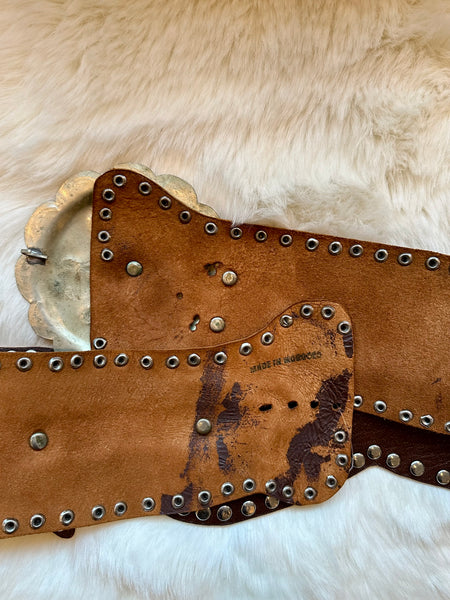MOROCCAN BELT Scalloped Thick Brown Leather Belt, Silver-Toned Metal Hammered Disks