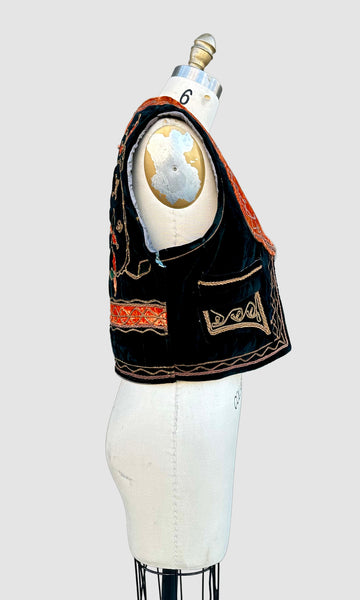 VINTAGE TURKISH OTTOMAN Embroidered 50s/60s Vest • Sm. to Med.