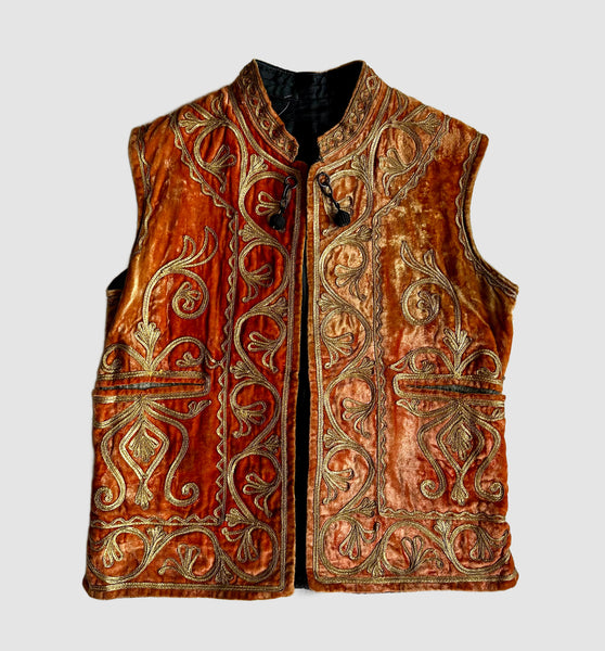 VINTAGE AFGHAN Embroidered 40s/50s Vest • Medium