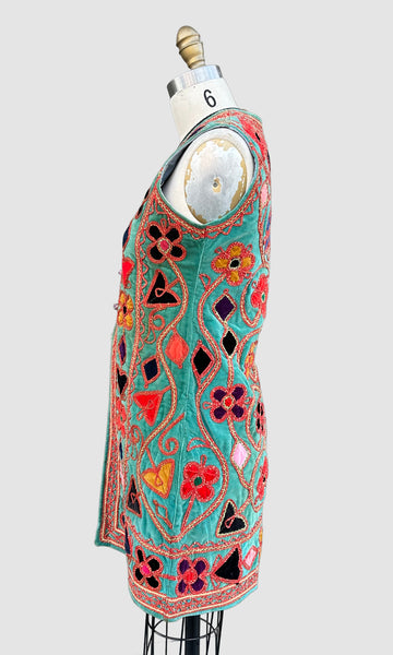 VINTAGE AFGHAN Embroidered 60s Vest • XS to Small