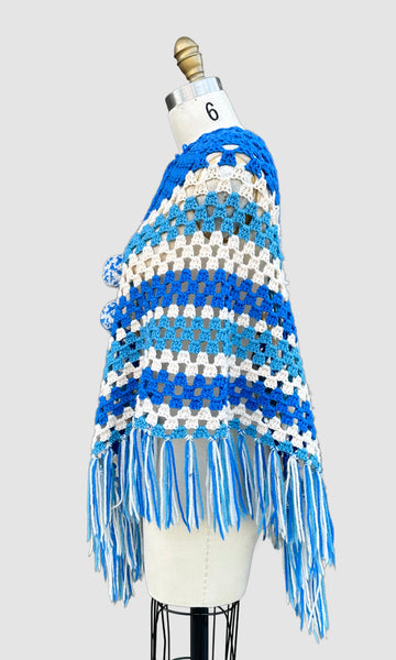 ARTIC KNIT PONCHO Vintage 70s Crochet • Sm. to Med.