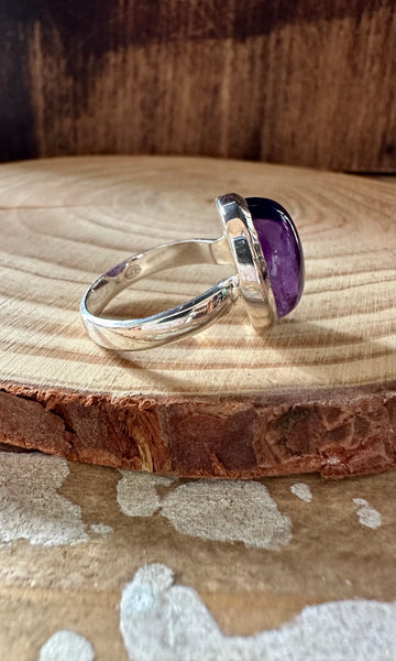 CIRCLE OF LOVE Amethyst Sterling Silver Ring • Size 7