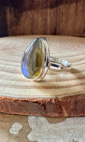 DEEP SEA TEARDROP LABRADORITE Sterling Silver Ring • Size 7