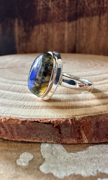 MERMAID LABRADORITE Sterling Silver Ring • Size 7