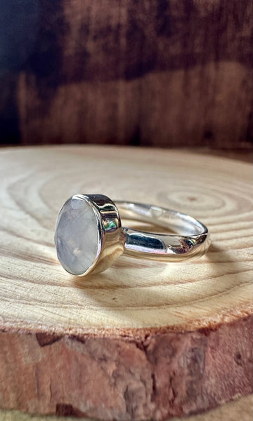 DROP OF MOONSTONE Sterling Silver Ring • Size 7