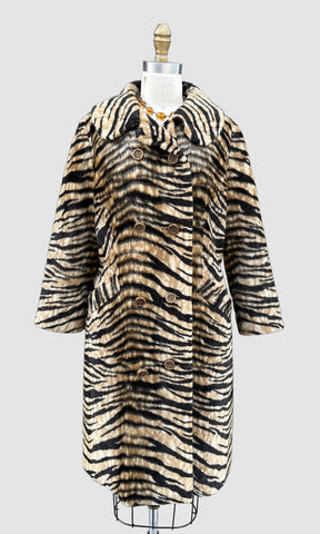 DAKAR Styled By Fairmoor Vintage 60s Faux Tiger Print Coat • Medium