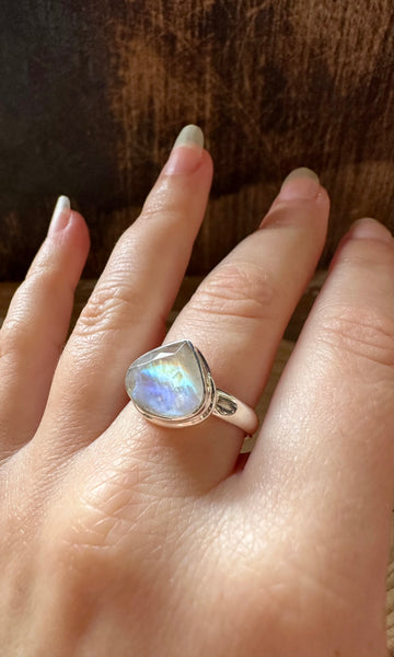 ROUNDABOUT RAINBOW MOONSTONE Sterling Silver Ring • Size 8