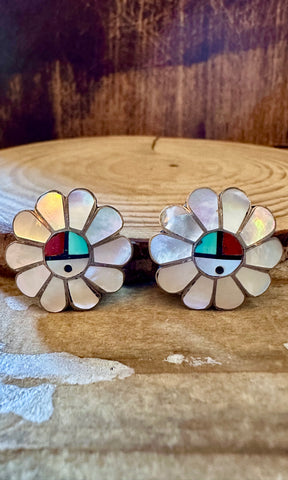 ZUNI SUN FACE Vintage Silver & Mother of Pearl Clip On Earrings JM06