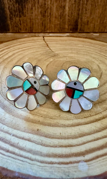ZUNI SUN FACE Vintage Silver & Mother of Pearl Clip On Earrings JM06