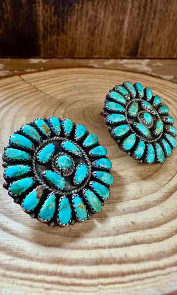 ZUNI ROUND CLUSTERS Vintage Turquoise & Silver Stud Earrings JM04