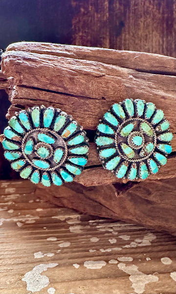 ZUNI ROUND CLUSTERS Vintage Turquoise & Silver Stud Earrings JM04