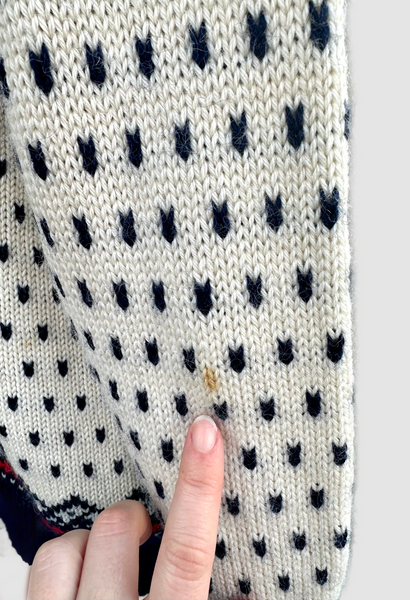 DALE OF NORWAY Wool 60s/70s Cardigan Sweater • Medium