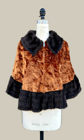 VINTAGE FAUX FUR 70s Cape • Sm. to Med.