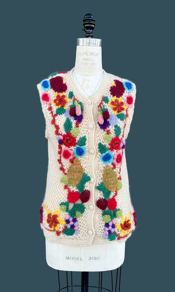 HAND CROCHET Vintage 70s Knit Sweater Vest • Medium