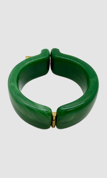 TRIFARI 60s Jade Like Resin Bracelet