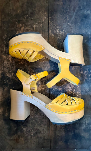 SWEDISH HASBEENS Yellow Wood Platforms • Women's Size 7