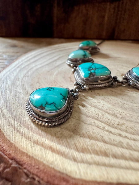 VINTAGE TIBETAN TURQUOISE and Silver Necklace • 30g