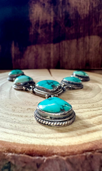 VINTAGE TIBETAN TURQUOISE and Silver Necklace • 30g