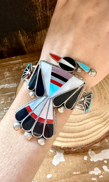 RENEWAL OF LIFE Zuni Peyote Bird Cuff • 36g