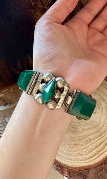 VINTAGE 1940s SILVER and Green Bracelet • 50g