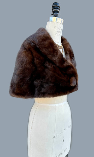 VINTAGE MINK FUR 50s/60s Capelet • Small to Medium