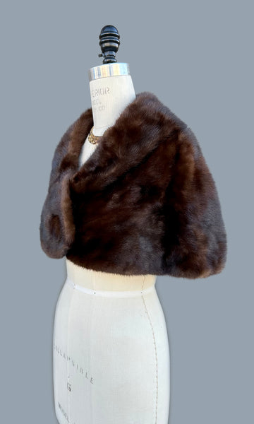 VINTAGE MINK FUR 50s/60s Capelet • Small to Medium