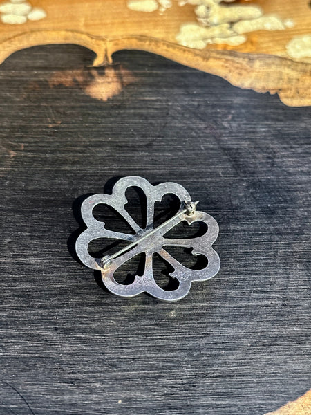 SANDCAST FLOWER Vintage 70s Silver Wheel Floral Brooch / Pin, Native American Navajo