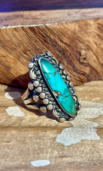 MID-CENTURY TURQUOISE and Sterling Silver Navajo Ring • Size 5 1/4