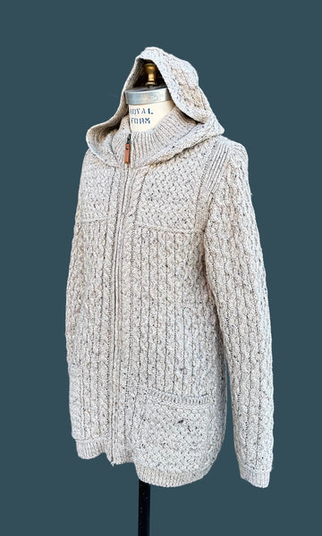 ARAN CRAFTS Fisherman Merino Wool Men's Sweater • Medium