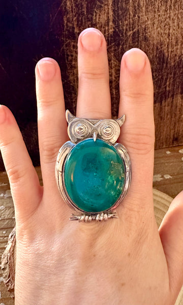 PERCHED OWL Silver & Blue Ring • Size 8