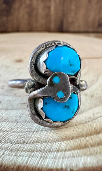 EFFIE ZUNI TURQUOISE and Silver Ring • Size 7 1/2