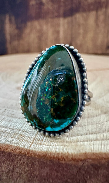 TURQUOISE SHELL Sterling Silver and Green Turquoise Ring • Size 6