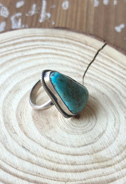 TO THE POINT Chimney Butte Sterling Silver and Turquoise Ring, Size 7