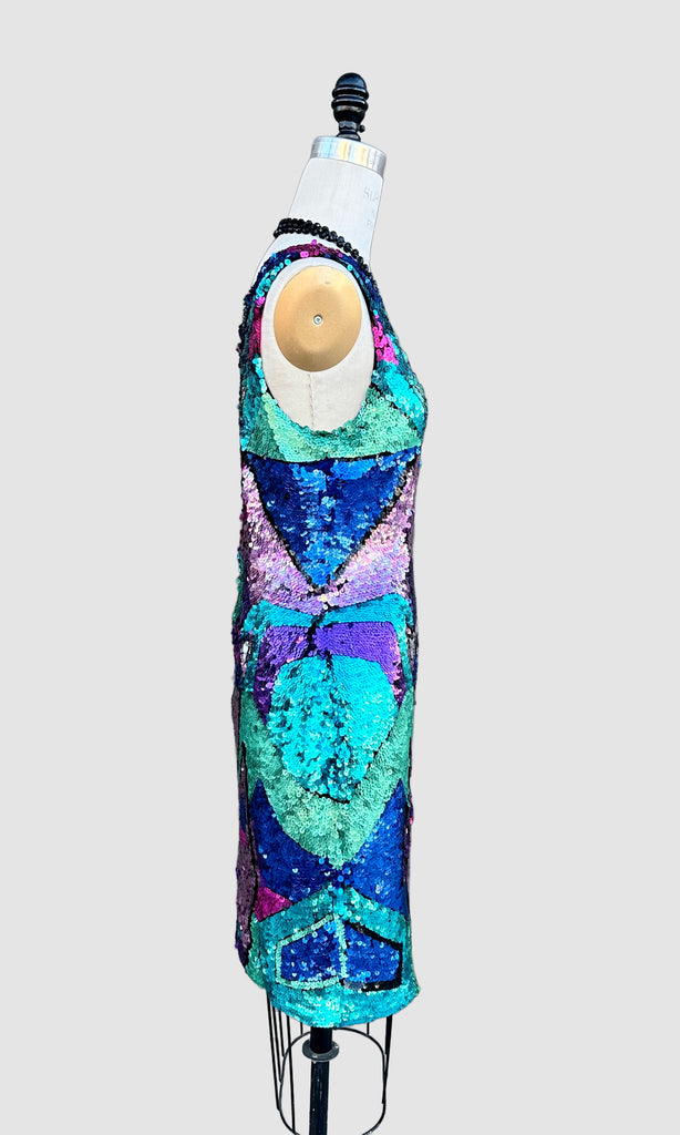sequin 90s dress 90s Party Outfit Ideas: Six Looks Inspired by Unforgettable 90s Trends