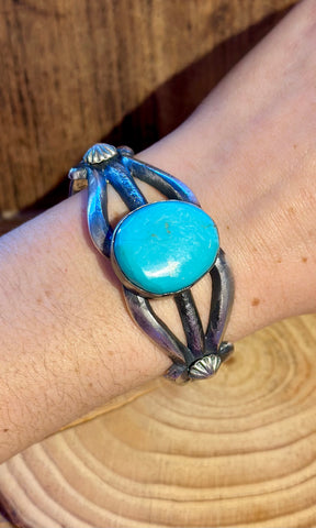 CHIMNEY BUTTE Navajo Turquoise & Sandcast Silver Cuff 26C03