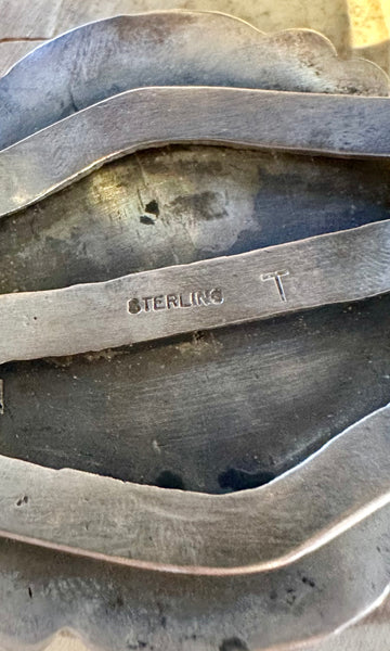 VINTAGE NAVAJO KINGMAN Turquoise & Silver Cuff  26C01 • 94g