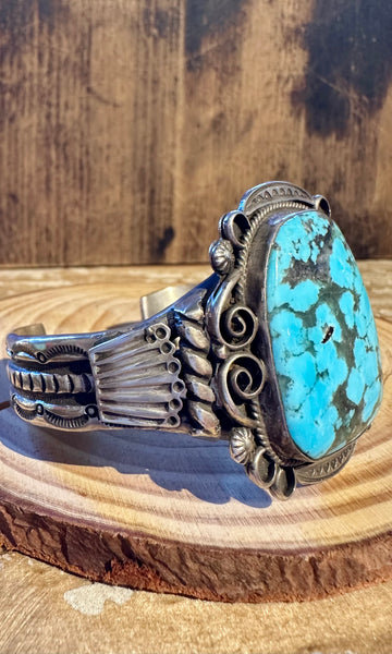 VINTAGE NAVAJO KINGMAN Turquoise & Silver Cuff  26C01 • 94g