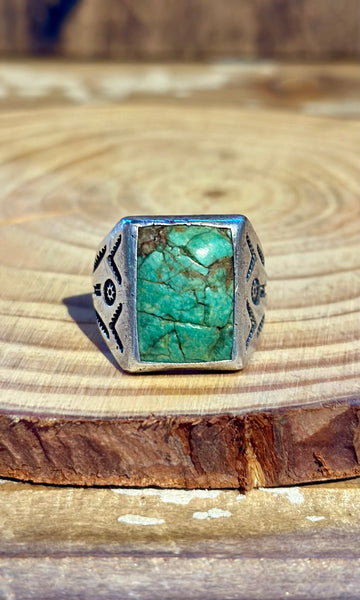 BELL TRADING POST Vintage 60's SquareTurquoise & Silver Ring 26R04
