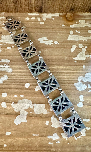 TURQUOISE LABYRINTH 1940s Sterling Silver Bracelet