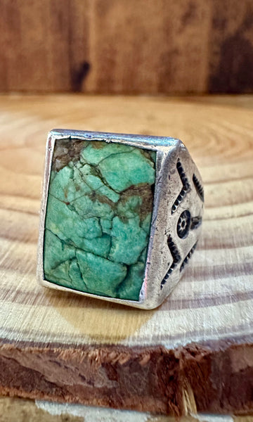 BELL TRADING POST Vintage 60's SquareTurquoise & Silver Ring 26R04
