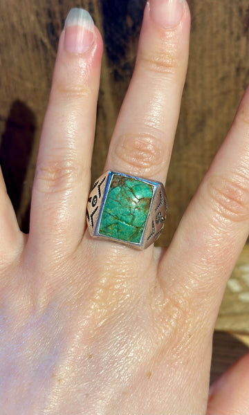 BELL TRADING POST Vintage 60's SquareTurquoise & Silver Ring 26R04