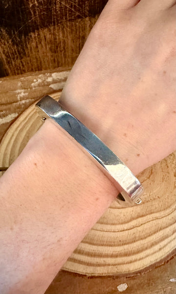 MEXICAN SQUARE BANGLE Silver Bracelet