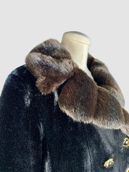 MARSHALL FIELD & COMPANY Vintage 70s Gatsby Faux Fur Coat • X-Small/Sm.