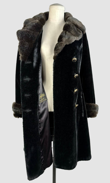 MARSHALL FIELD & COMPANY Vintage 70s Gatsby Faux Fur Coat • X-Small/Sm.