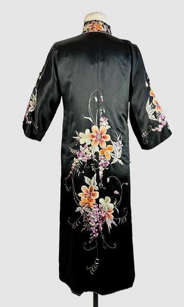 SUBTLE GARDEN Antique 30s Embroidered Robe Coat