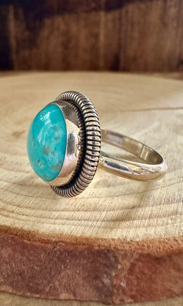 PACIFIC OCEAN Turquoise and Sterling Silver and Ring • Size 7 1/2