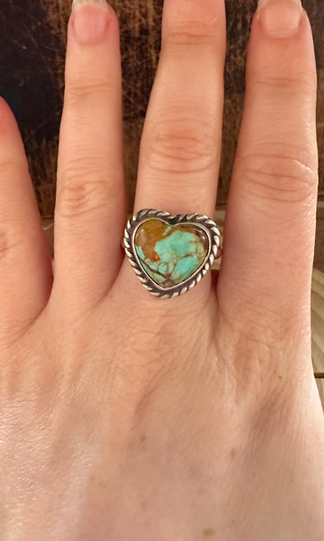 ADJUSTABLE TURQUOISE HEART Ring