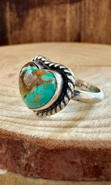 ADJUSTABLE TURQUOISE HEART Ring