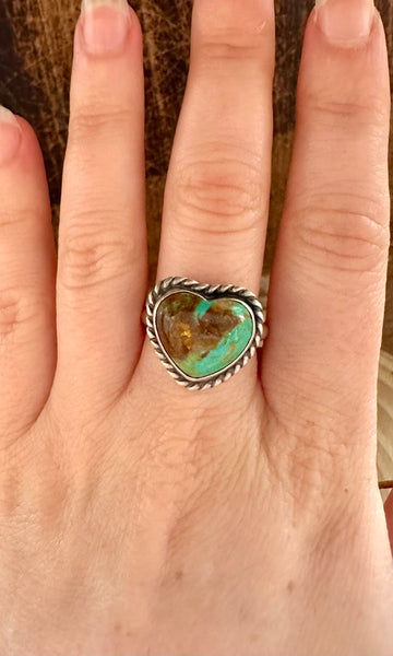 ADJUSTABLE TURQUOISE HEART Ring